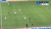 三镇1-0领先!铁人传球失误被断,绍尔破门